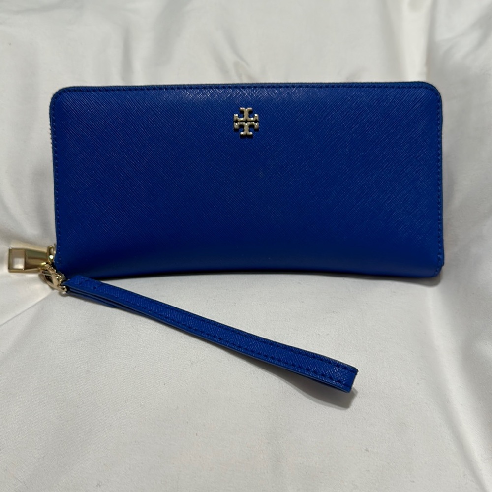 Tory Burch royal blue wristlet